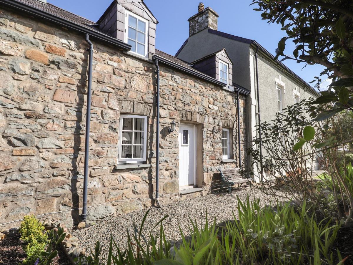 Middle Cottage Newport  Exterior photo